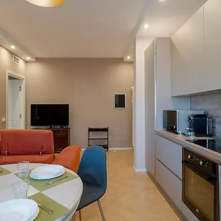 Artpartment - 2 - Wifi - Garage Apartament